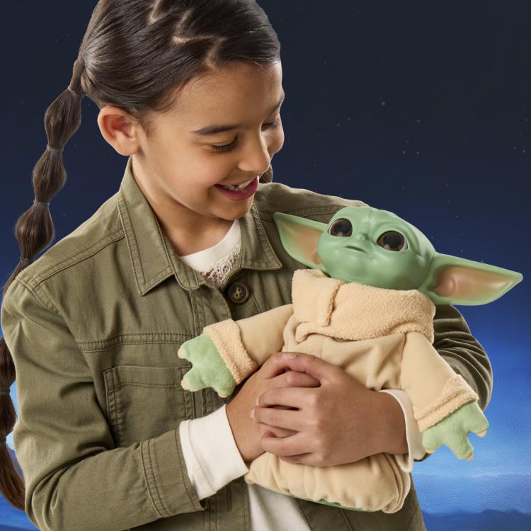 Star Wars: The Mandalorian and Grogu Action Buddy Grogu Figure Gallery Image 14