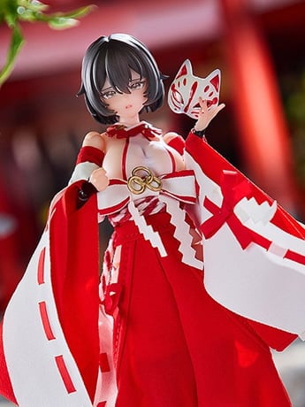 Combat Priestess Kikyou Uefuji 1/12 Scale Action Figure (With Bonus) Gallery Image 2