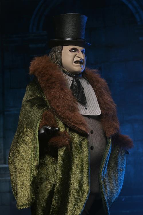 Batman Returns The Penguin 8" Clothed Action Figure Gallery Image 5