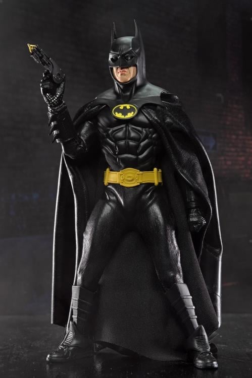 Batman (1989) Batman 8" Clothed Action Figure Gallery Image 4