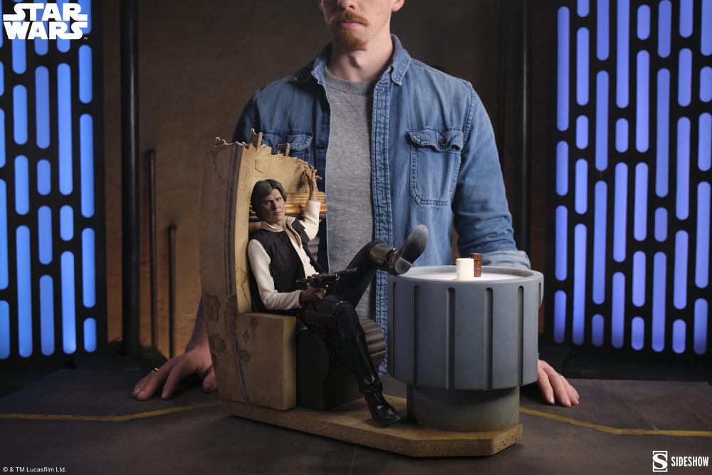 Star Wars Premium Format Mixed Media Han Solo: Sorry About the Mess Statue Gallery Image 15