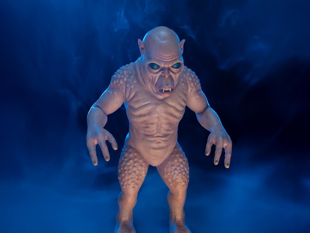 The Gate Minion 1/1 Scale Figure Gallery Image 1