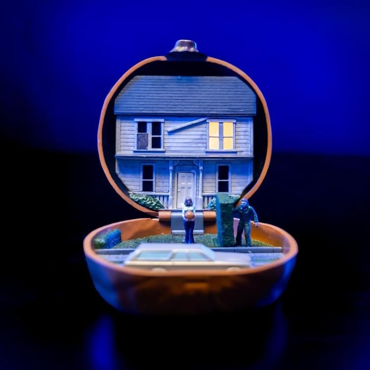 Halloween Micro Maniacs Myers House Pumpkin Playset Gallery Image 3