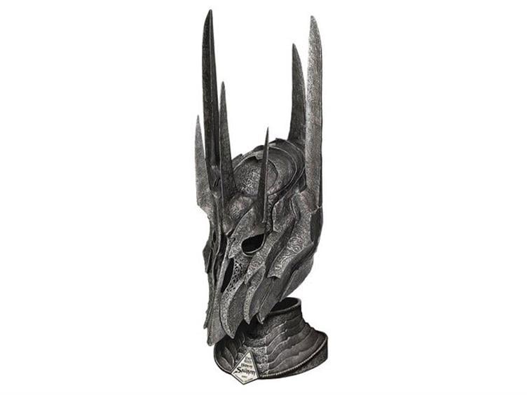 War Helm of Sauron Gallery Image 1
