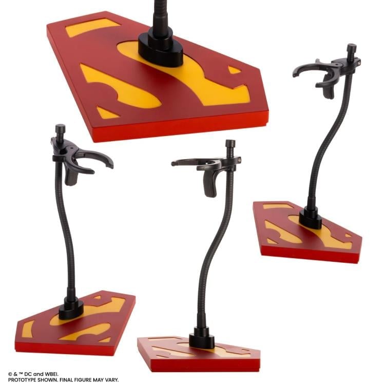 Superman: The Animated Series Superman 1/6 Scale Action Figure Gallery Image 15