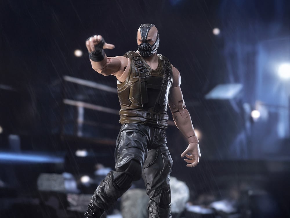 The Dark Knight Rises DC Multiverse Bane (Deluxe Theatrical Edition) Action Figure Gallery Image 1