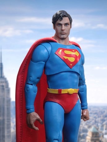 Superman (1978) DC Multiverse Superman (Deluxe Theatrical Edition) Action Figure Gallery Image 2