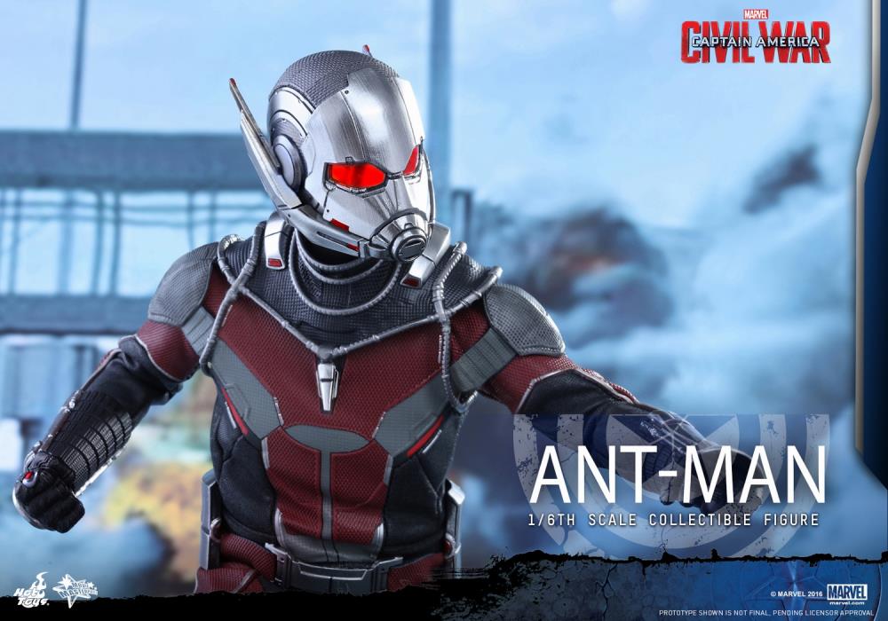 Captain America: Civil War MMS362 Ant-Man 1/6th Scale Collectible Figure Gallery Image 5