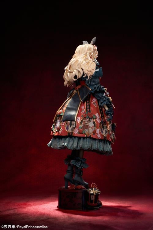 Red Queen and Princess Alice 1/6 Scale Figure Gallery Image 5