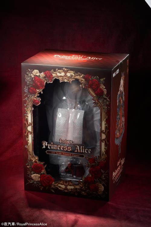 Red Queen and Princess Alice 1/6 Scale Figure Gallery Image 12