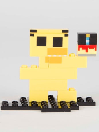 Five Nights At Freddy's 8-Bit Buildable Figure - Chica #12043 Gallery Image 2