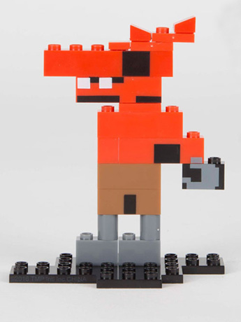 Five Nights At Freddy's 8-Bit Buildable Figure - Foxy #12044 Gallery Image 2