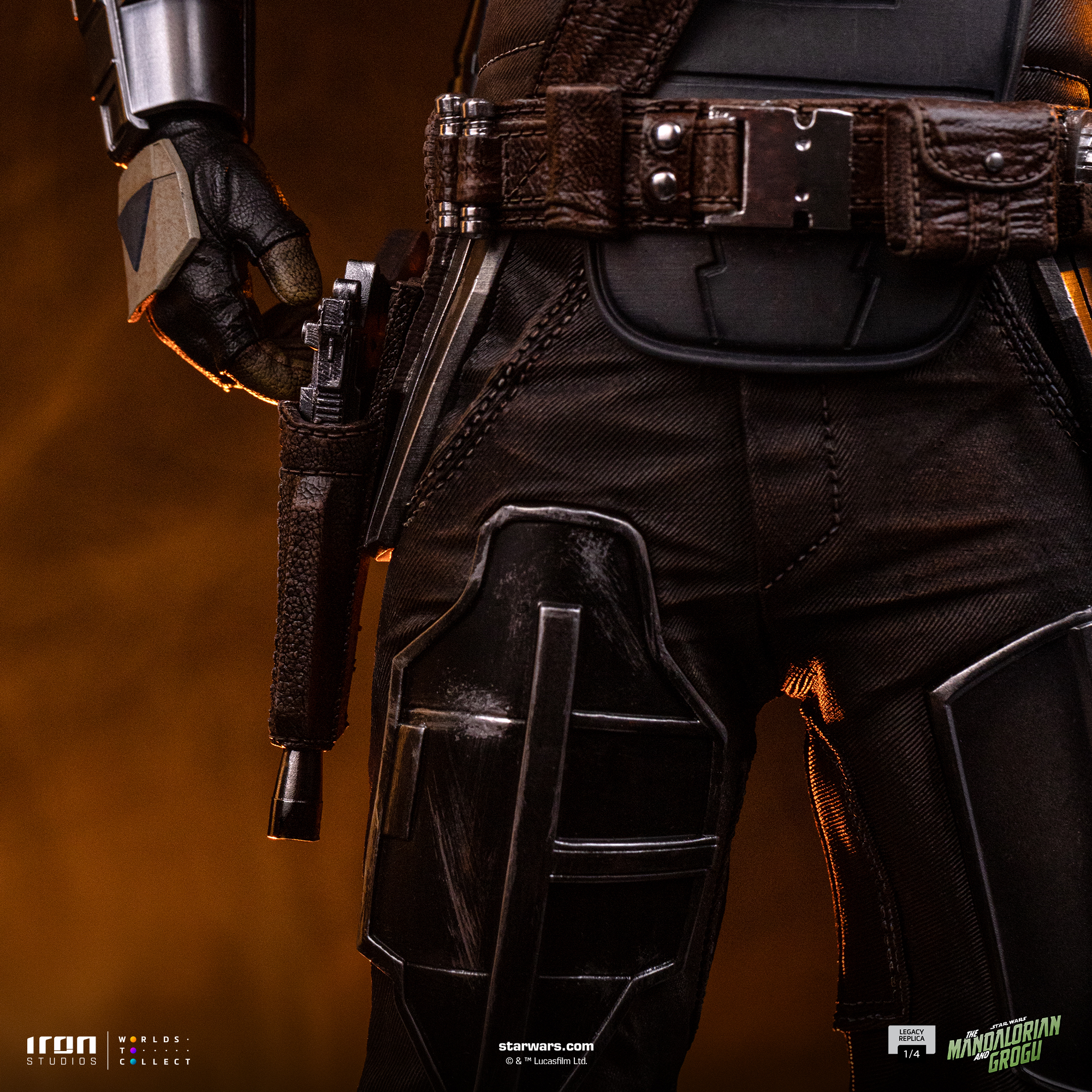 Star Wars: The Mandalorian & Grogu Legacy Replica The Mandalorian and Grogu 1/4 Scale Limited Edition Statue Gallery Image 16