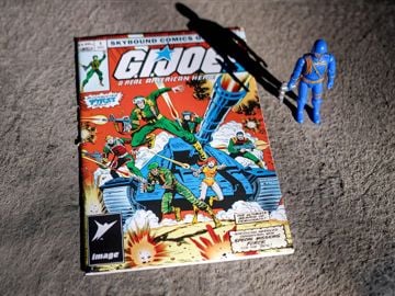 コブラ　act 4 JOE & BONNY G.I. Joe ReAction+ Cobra Commander Action Figure & Comic Set