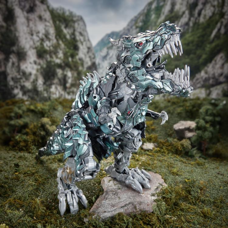 Transformers: Age of Extinction Studio Series Titan Class Grimlock Action Figure Gallery Image 20