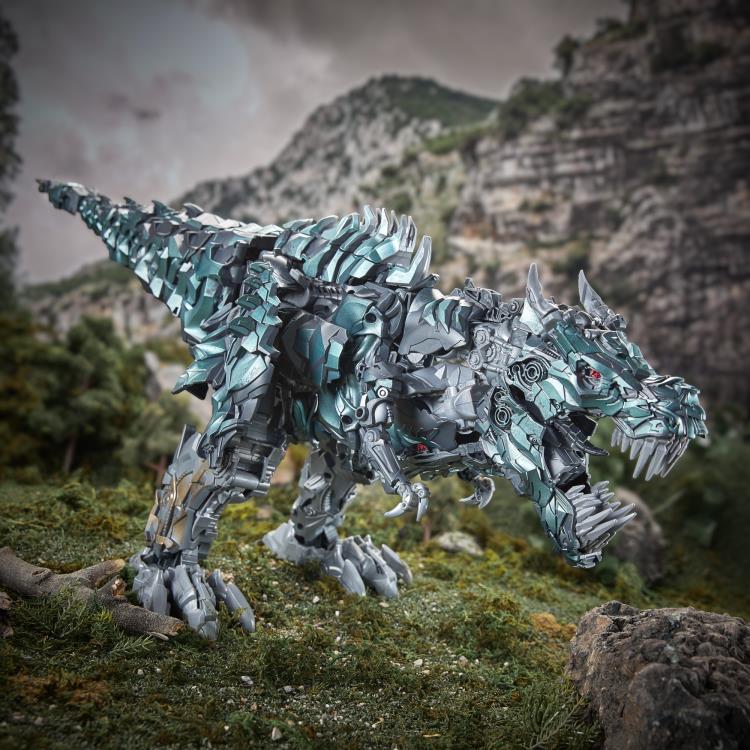 Transformers: Age of Extinction Studio Series Titan Class Grimlock Action Figure Gallery Image 14