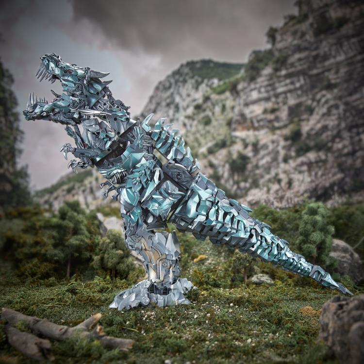 Transformers: Age of Extinction Studio Series Titan Class Grimlock Action Figure Gallery Image 13