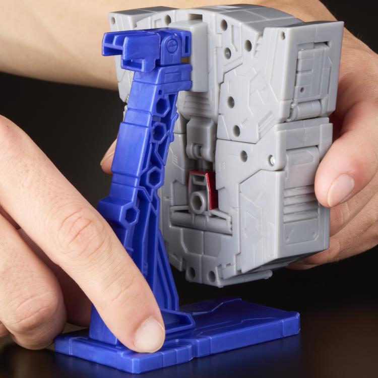 Transformers Icons Autobot Optimus Prime Action Figure Gallery Image 13
