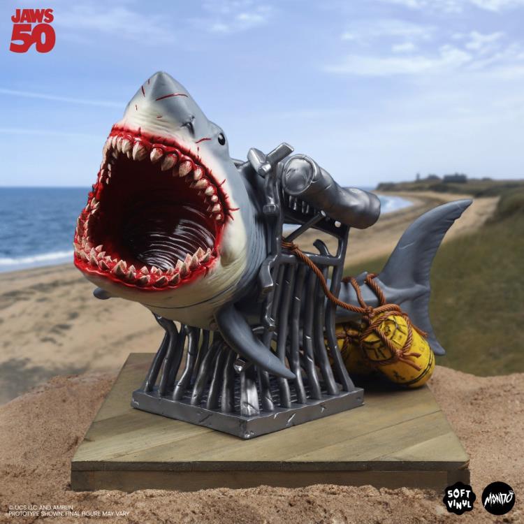 Jaws Vinyl Designer Figure by James Groman (Regular Ver.) Gallery Image 7