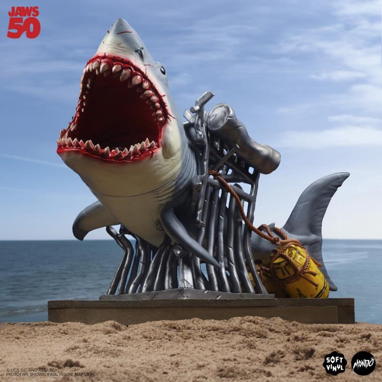 Jaws Vinyl Designer Figure by James Groman (Regular Ver.) Gallery Image 6