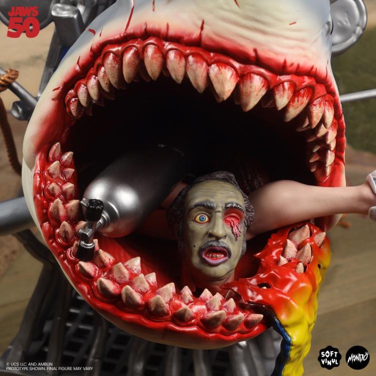Jaws Vinyl Designer Figure by James Groman (Regular Ver.) Gallery Image 9