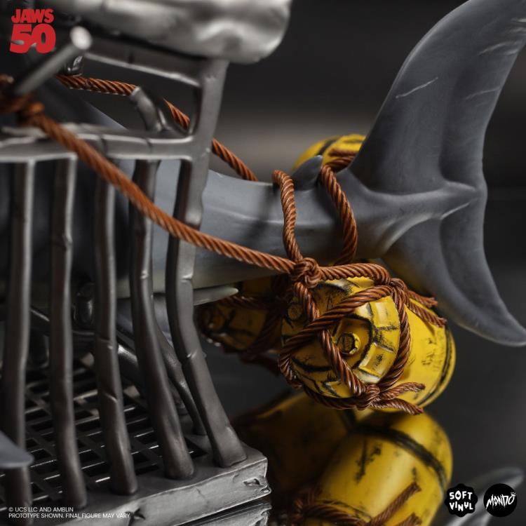 Jaws Vinyl Designer Figure by James Groman (Regular Ver.) Gallery Image 16