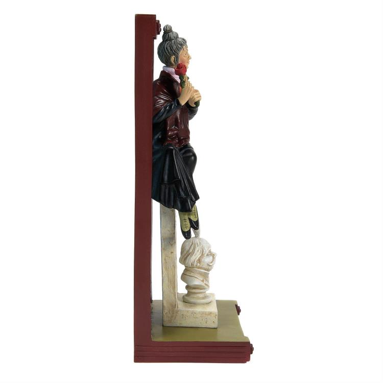 The Haunted Mansion George's Widow Figurine Gallery Image 7