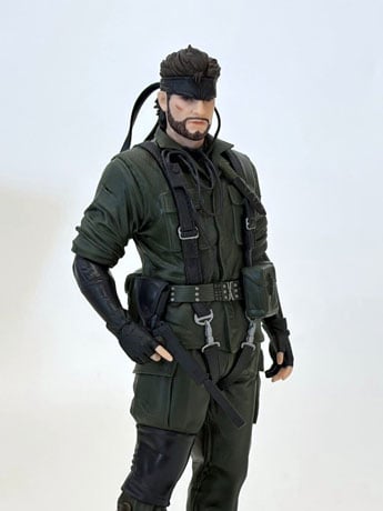 Metal Gear Solid Delta: Snake Eater Figure Collection Naked Snake Figure Gallery Image 2