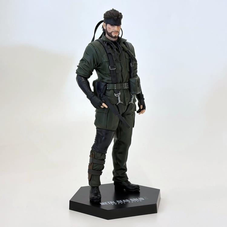 Metal Gear Solid Delta: Snake Eater Figure Collection Naked Snake Figure Gallery Image 3