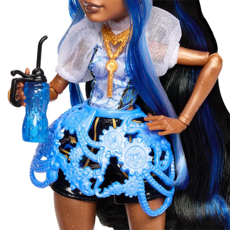 Monster High Robecca Steam (2026) Doll Gallery Image 6