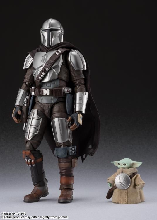 Star Wars: The Mandalorian & Grogu S.H.Figuarts The Mandalorian & Grogu Action Figure Set Gallery Image 4