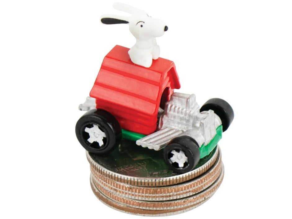 Peanuts Hot Wheels World's Smallest Snoopy Flying Ace Car Figure