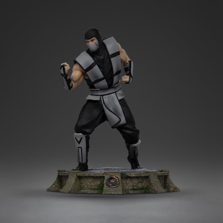 Mortal Kombat Klassic Smoke 1/10 Art Scale BBTS Exclusive Limited Edition Statue Gallery Image 5