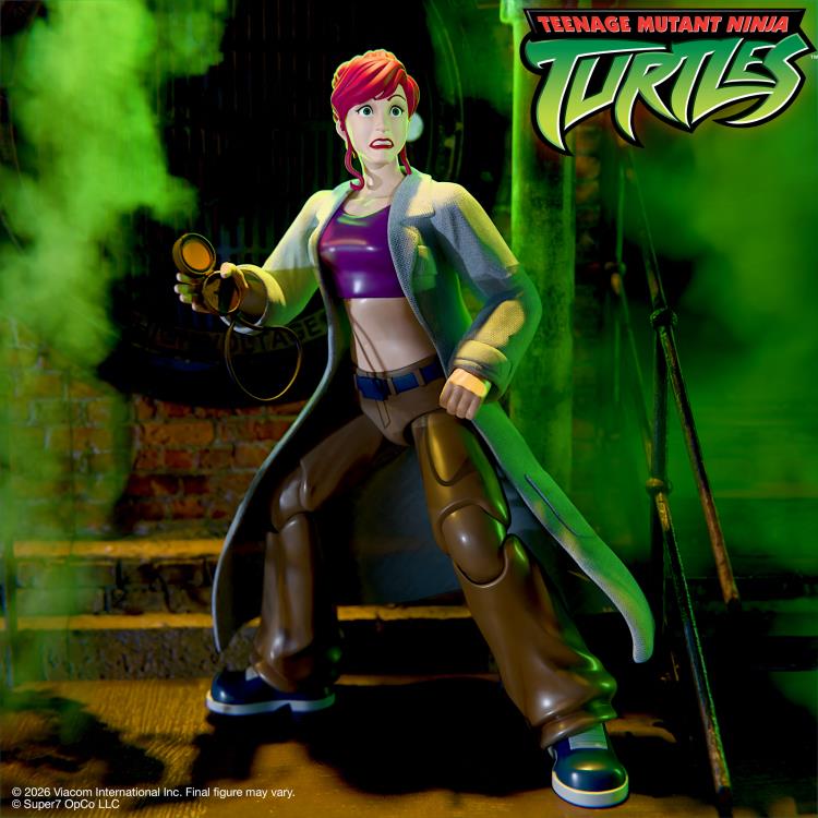 Teenage Mutant Ninja Turtles ULTIMATES! April O'Neil (2003 Animated Series) Action Figure Gallery Image 3