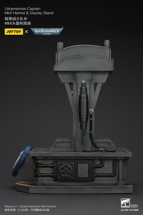 Warhammer 40,000 Ultramarines Captain Mk X 1/1 Scale Helmet Replica with Display Stand Gallery Image 25