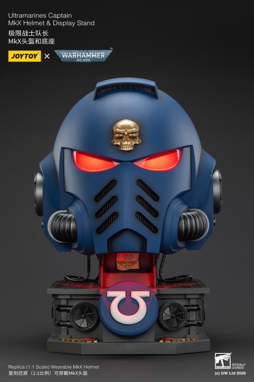 Warhammer 40,000 Ultramarines Captain Mk X 1/1 Scale Helmet Replica with Display Stand Gallery Image 15