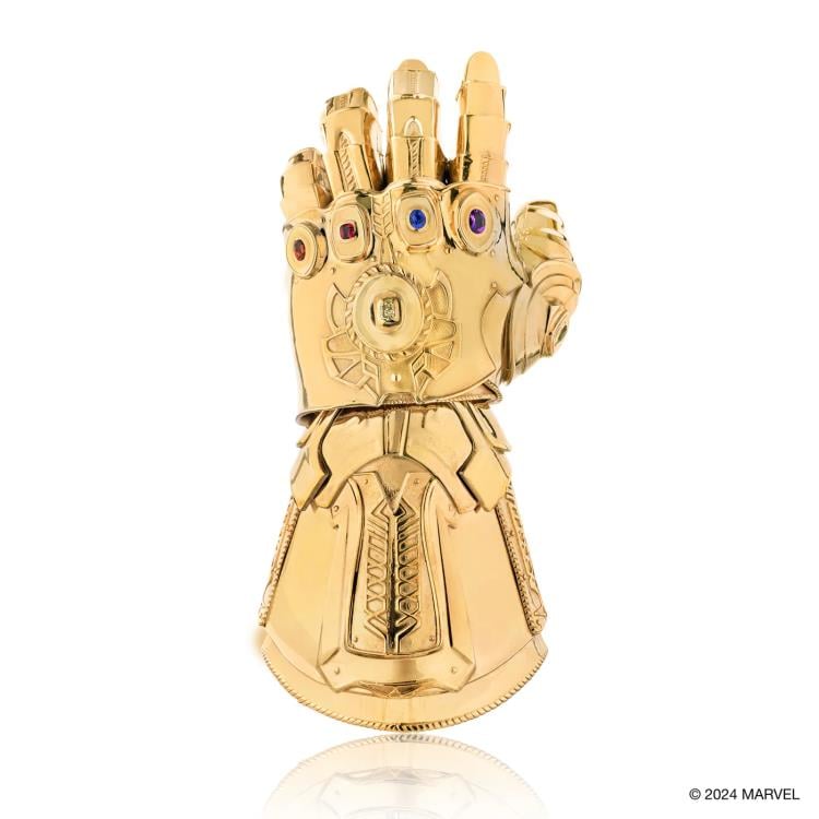Marvel Infinity Gauntlet (High Gloss Finish) Collector's Edition Replica (#198/200) Gallery Image 4
