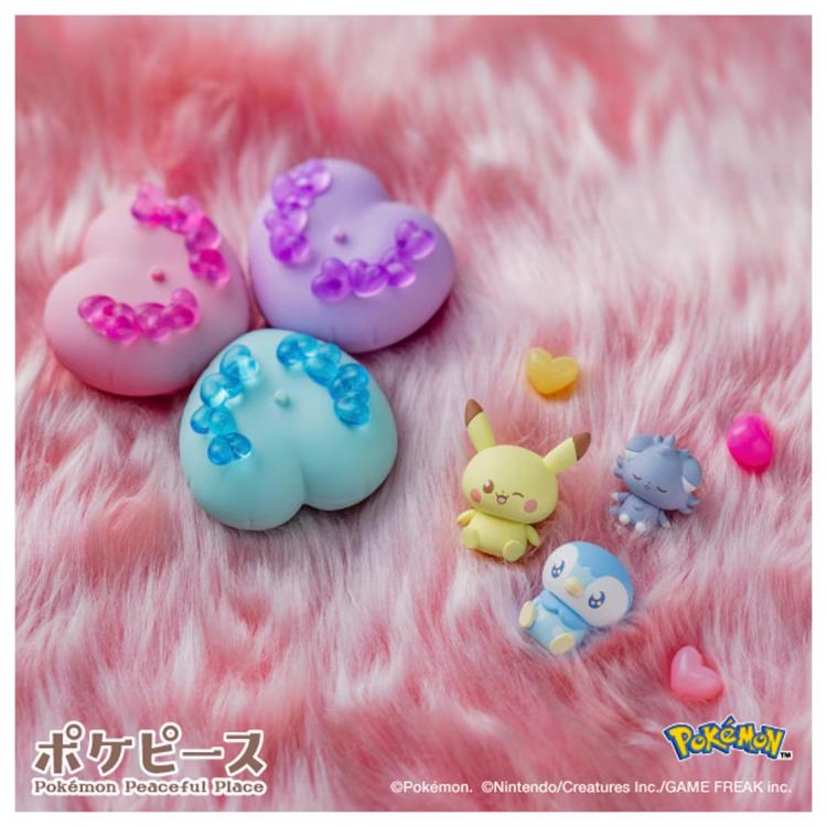 Pokemon Pokepeace Pikachu (Full of Hearts) Peaceful Doll Gallery Image 10