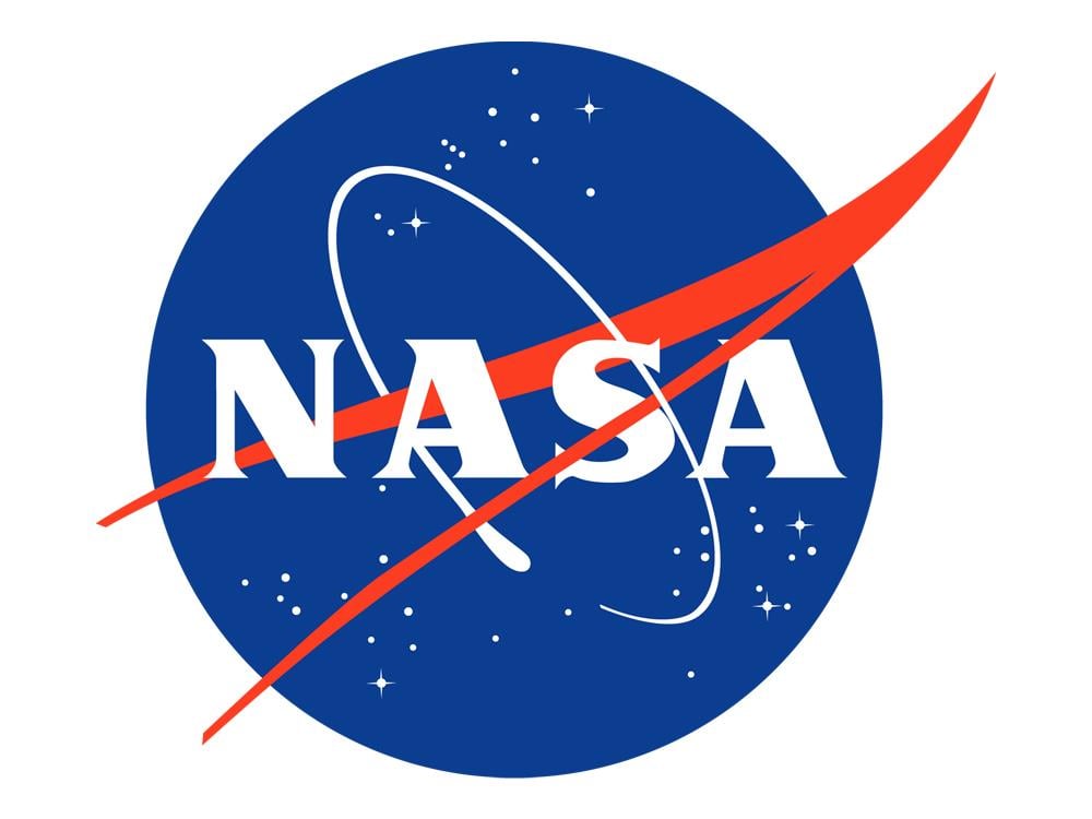 NASA Artemis 2 1/200 Scale Model Kit Gallery Image 3