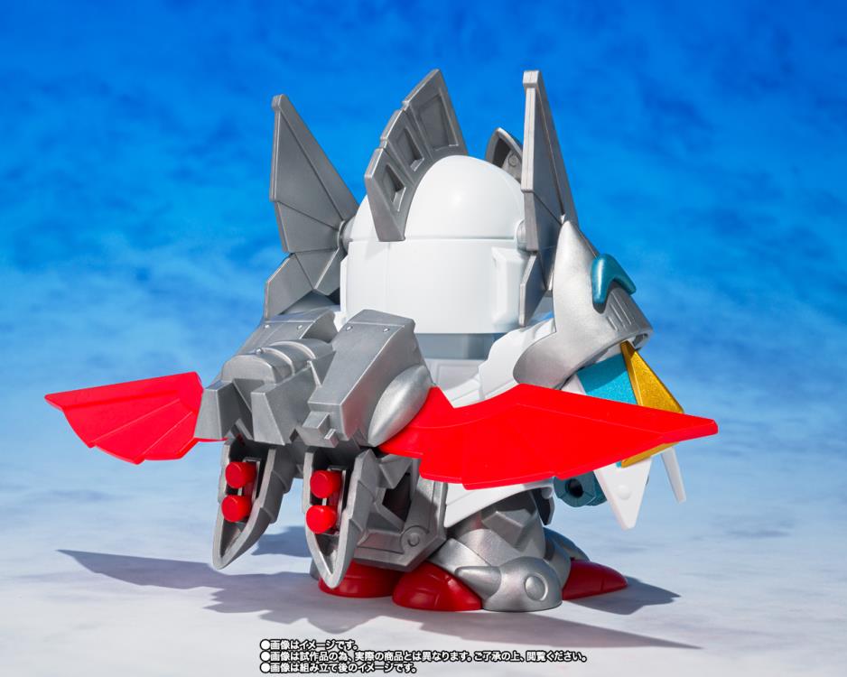 SD Gundam Gaiden: Kikoushin Densetsu Ganzo SD Gundam World Versal Knight Gundam Exclusive Model Kit Gallery Image 6