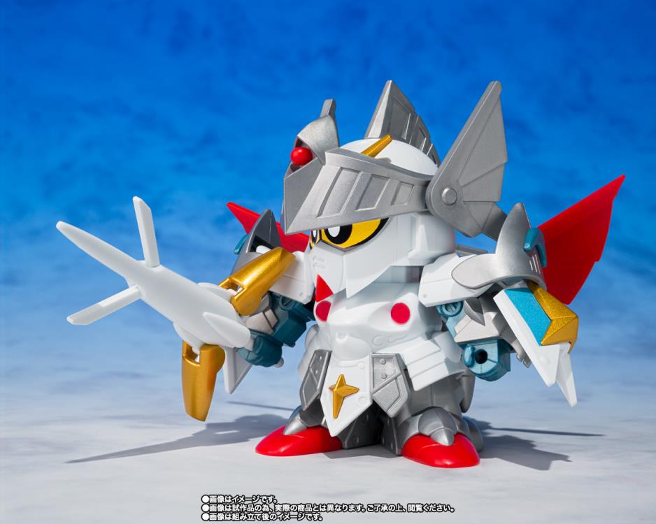 SD Gundam Gaiden: Kikoushin Densetsu Ganzo SD Gundam World Versal Knight Gundam Exclusive Model Kit Gallery Image 8