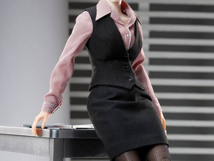 1/6 Scale Office Lady Business Suit - Black Gallery Image 1