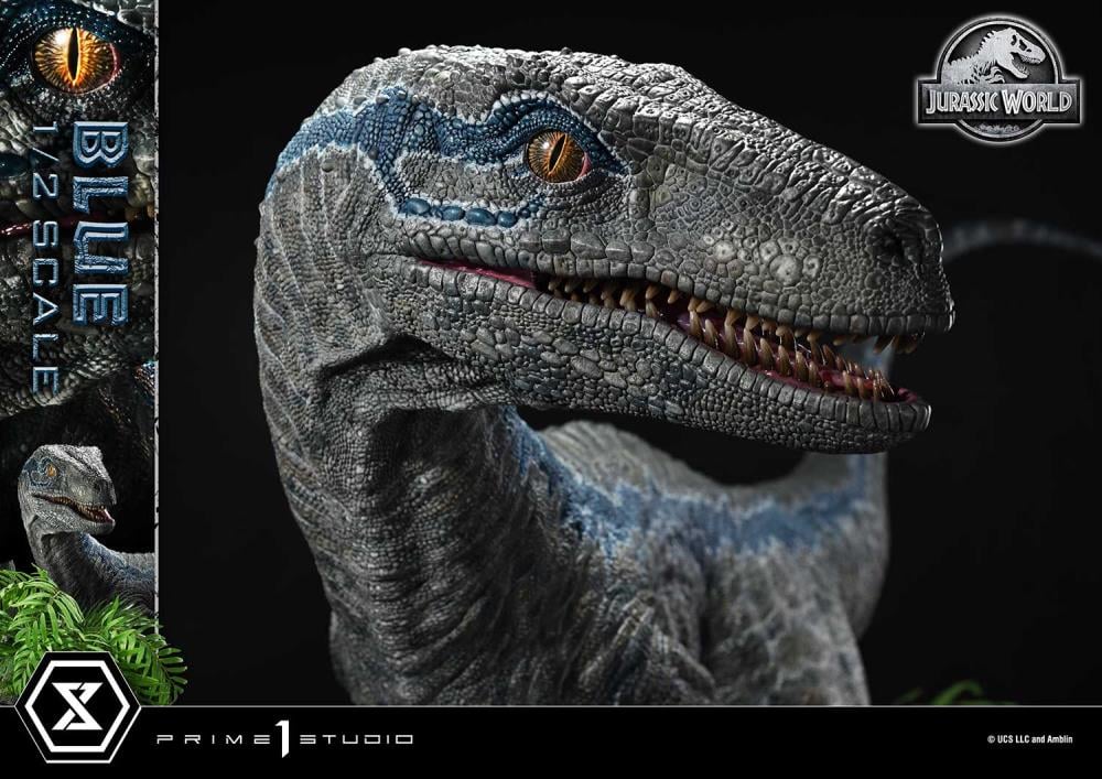 Jurassic World: Fallen Kingdom Legacy Museum Collection Blue 1/2