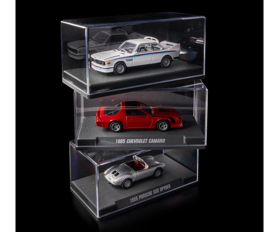 Majorette Collection 1975 BMW 3.0 CSL 1/64 Scale Model Gallery Image 7