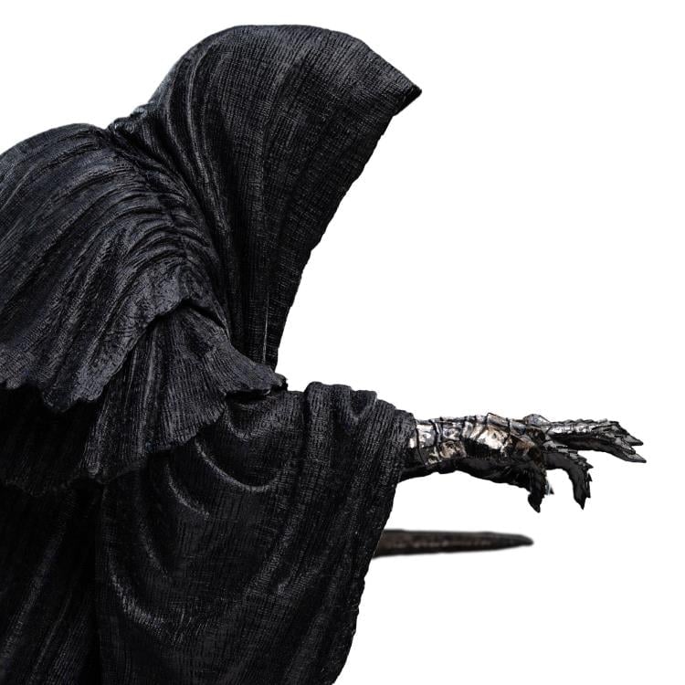 The Lord of the Rings Ringwraith at the Prancing Pony Limited Edition Statue Gallery Image 8