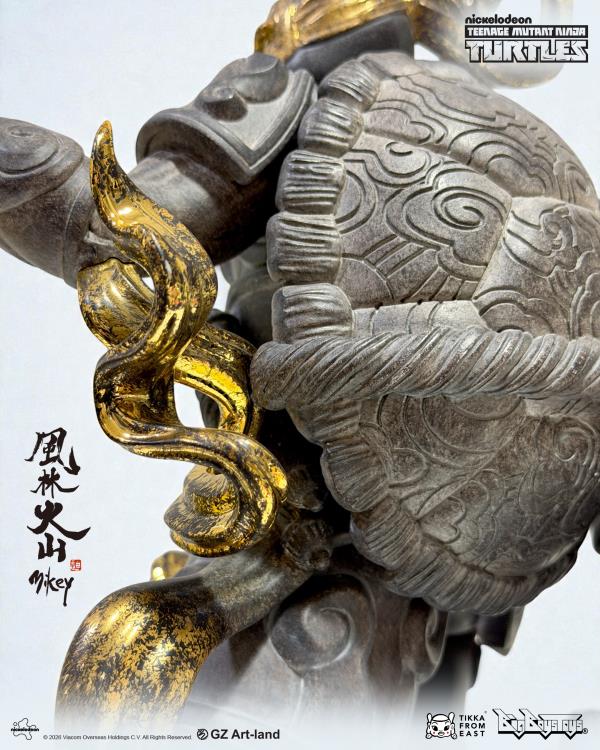 Teenage Mutant Ninja Turtles x Tik Ka From East "Furinkazan" Mikey (Black & Gold Edition) Limited Edition Statue Gallery Image 9