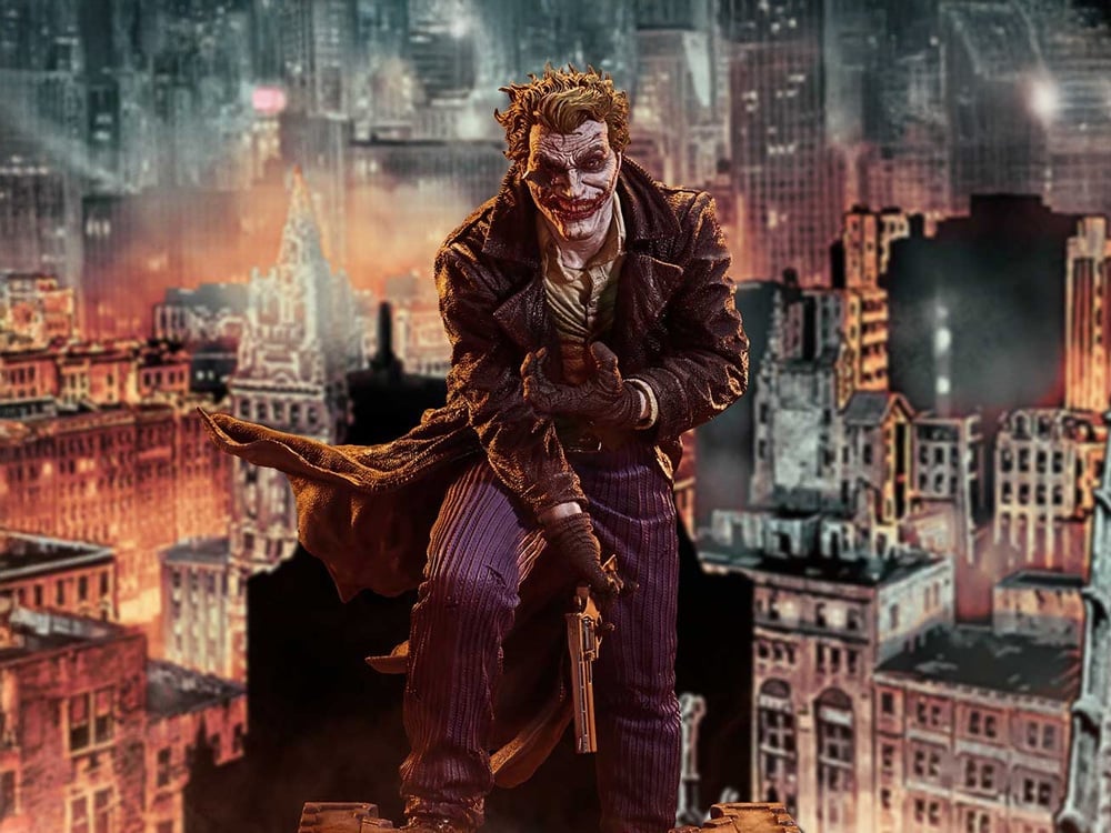 DC Comics Ultimate Premium Masterline The Joker (Concept Design by