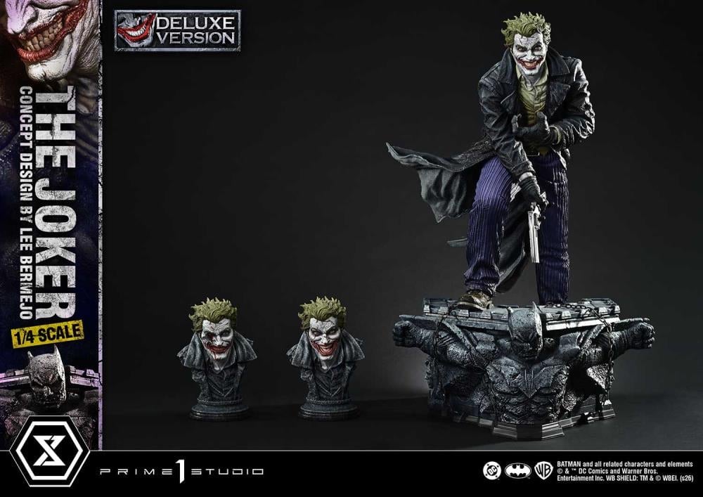 DC Comics Ultimate Premium Masterline The Joker (Concept Design by Lee Bermejo) (Deluxe Ver.) 1/4 Scale Statue Gallery Image 29
