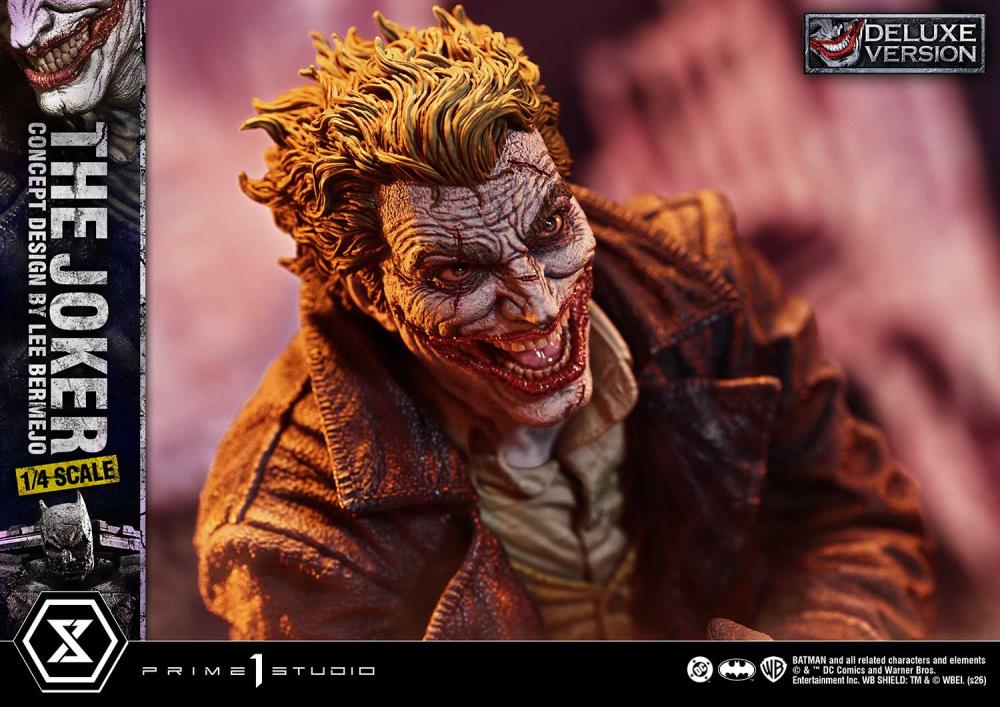 DC Comics Ultimate Premium Masterline The Joker (Concept Design by Lee Bermejo) (Deluxe Ver.) 1/4 Scale Statue Gallery Image 15