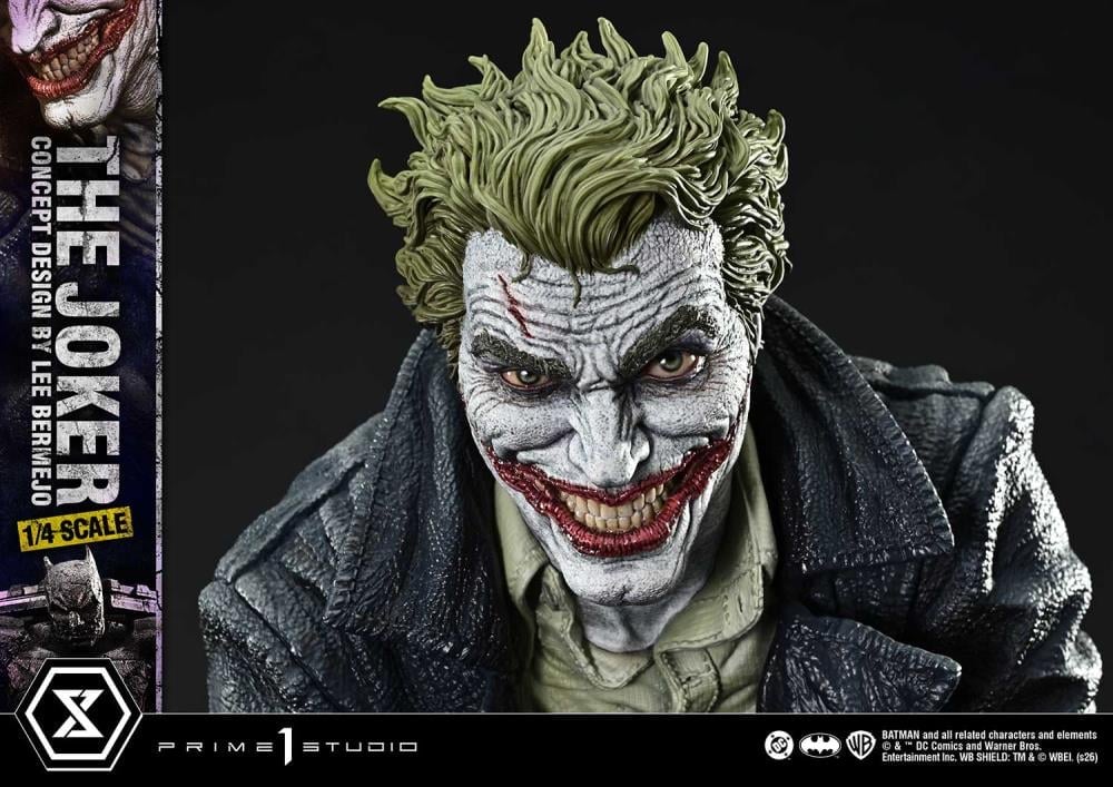 DC Comics Ultimate Premium Masterline The Joker (Concept Design by Lee Bermejo) (Deluxe Bonus Ver.) 1/4 Scale Limited Edition Statue Gallery Image 31